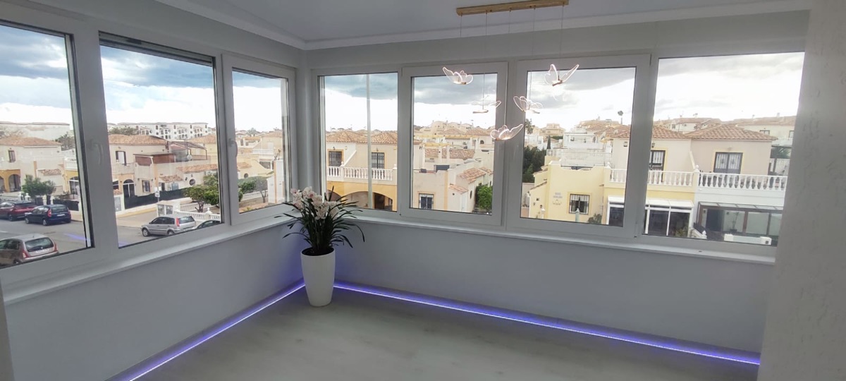 Panoramic room with LED strip and butterfly chandelier