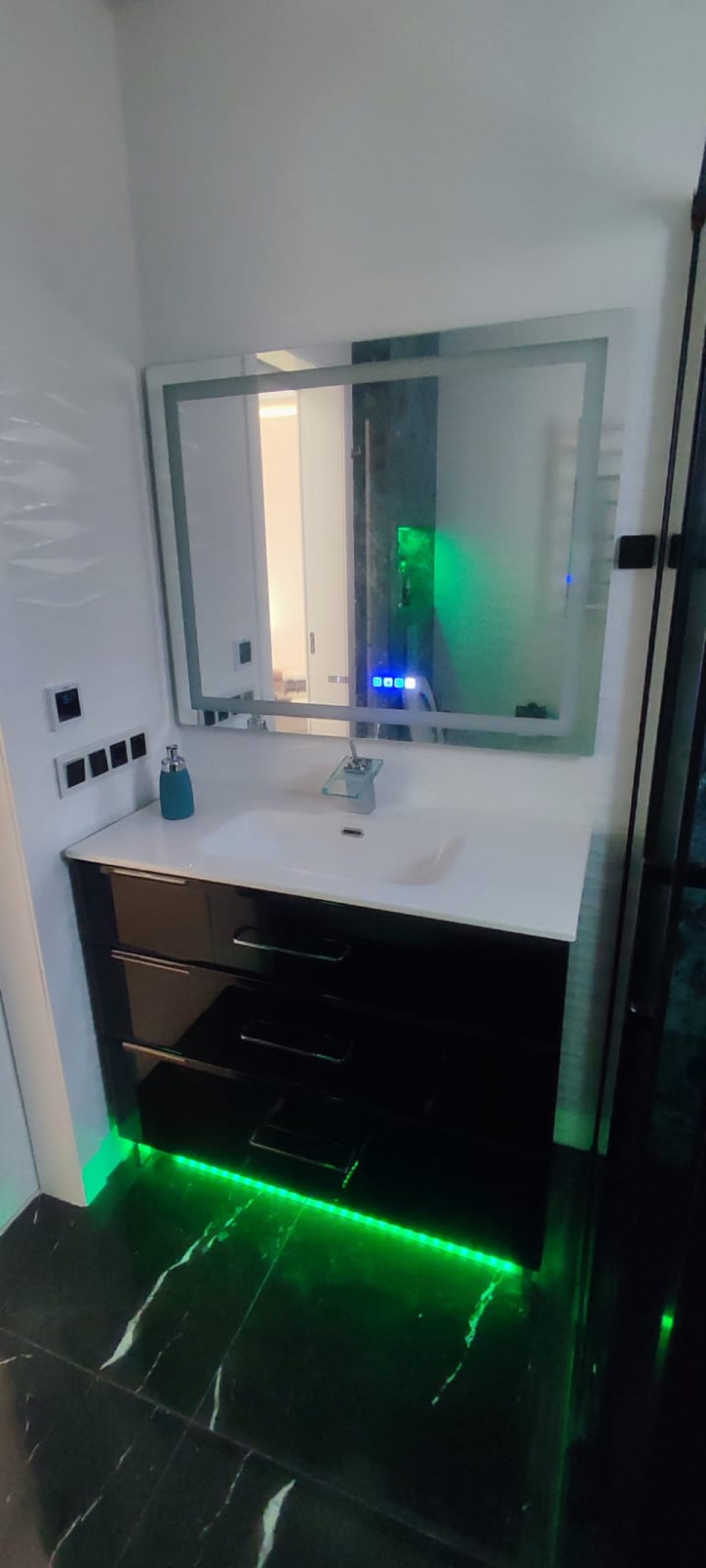Smart mirror with touch control and LED lighting